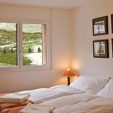 Sleeps 8 Wifi *